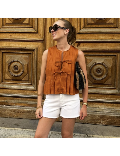Short Vivi